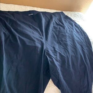 Women’s plus size pants